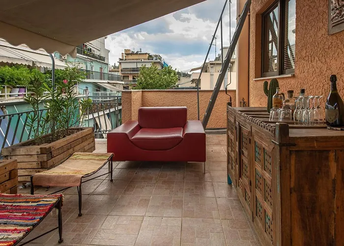 Skyhi Athens Penthouse !